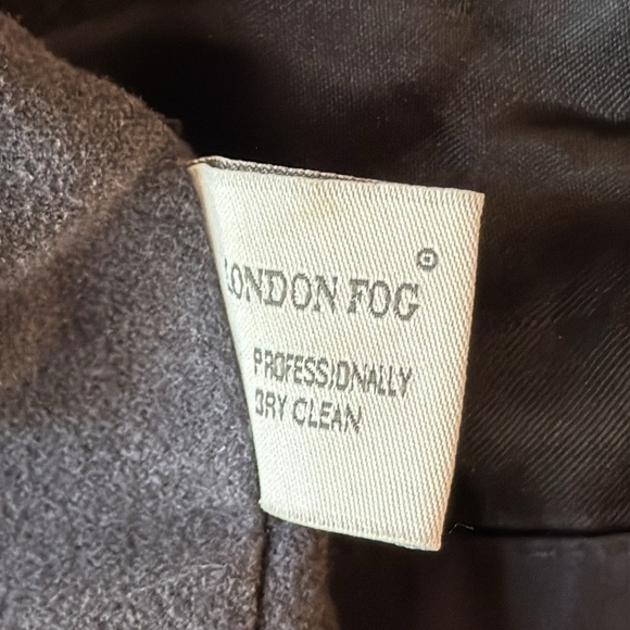 London Fog Black Peacoat with Zip Out Lining Size Medium - Picture 11 of 16